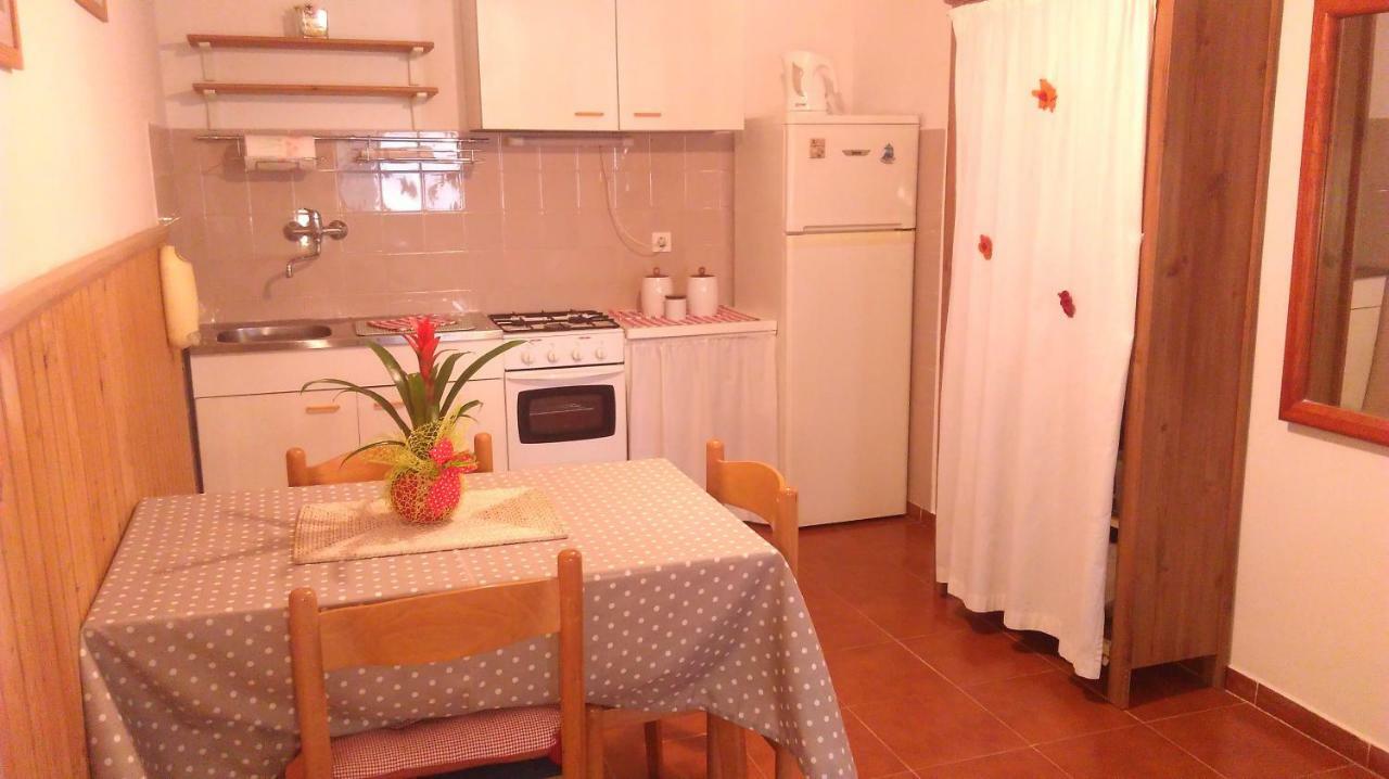 Apartment Bela Novigrad  Exterior photo